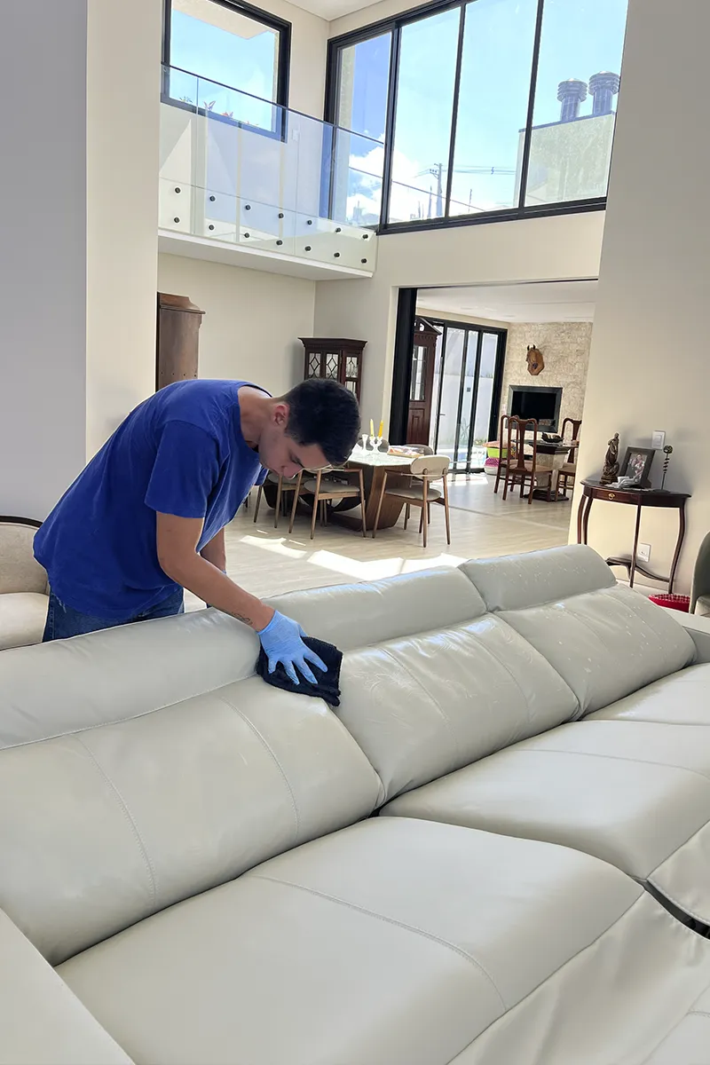 Processo de Higienização de Estofado PHD